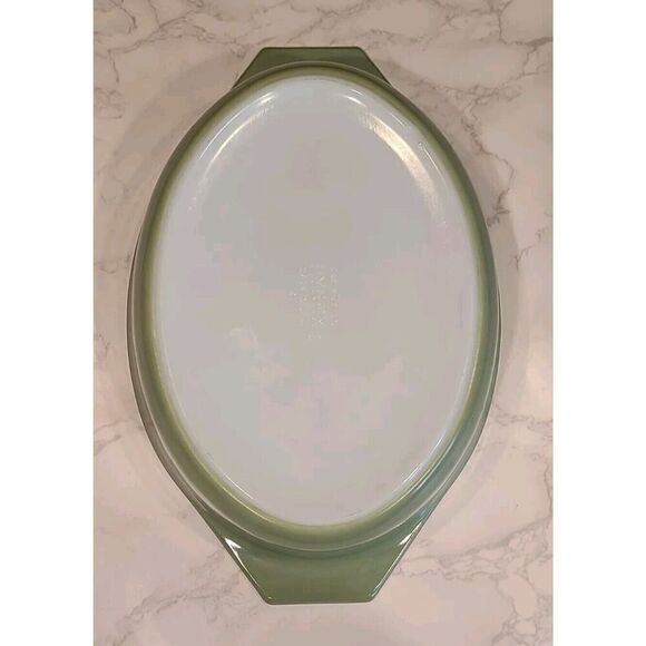 Pyrex 1958 Sage Green w Golden Scroll (045) Casserole 2½ Quart *NO LID | GUC - Picture 12 of 16